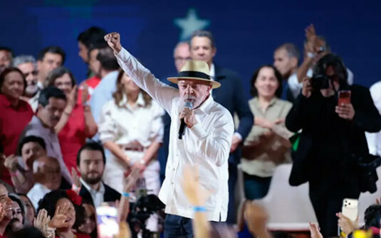 Notícia – PT oficializa chapa Lula-Alckmin para as eleições